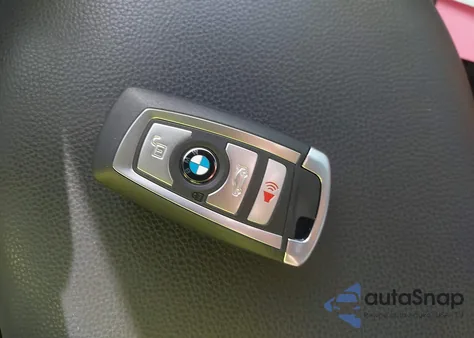 2013 BMW 750Li z USA, uszkodzony, nr VIN WBAYE8C59DD131739